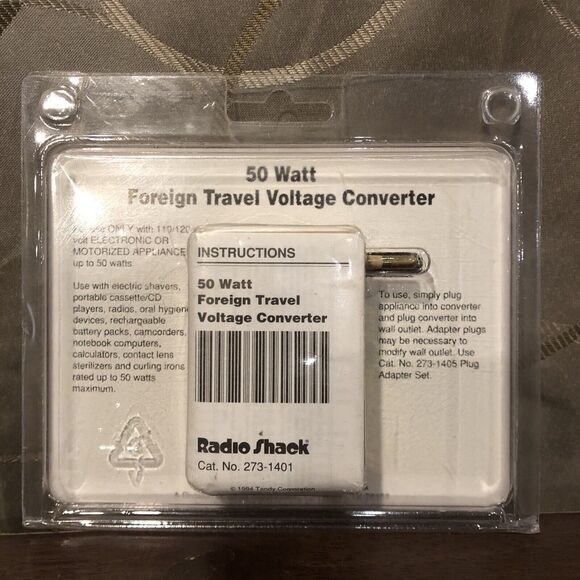 Radio Shack 50W Foreign Travel Voltage Converter 220/240V to 110/120V Adapter - Picture 2 of 4